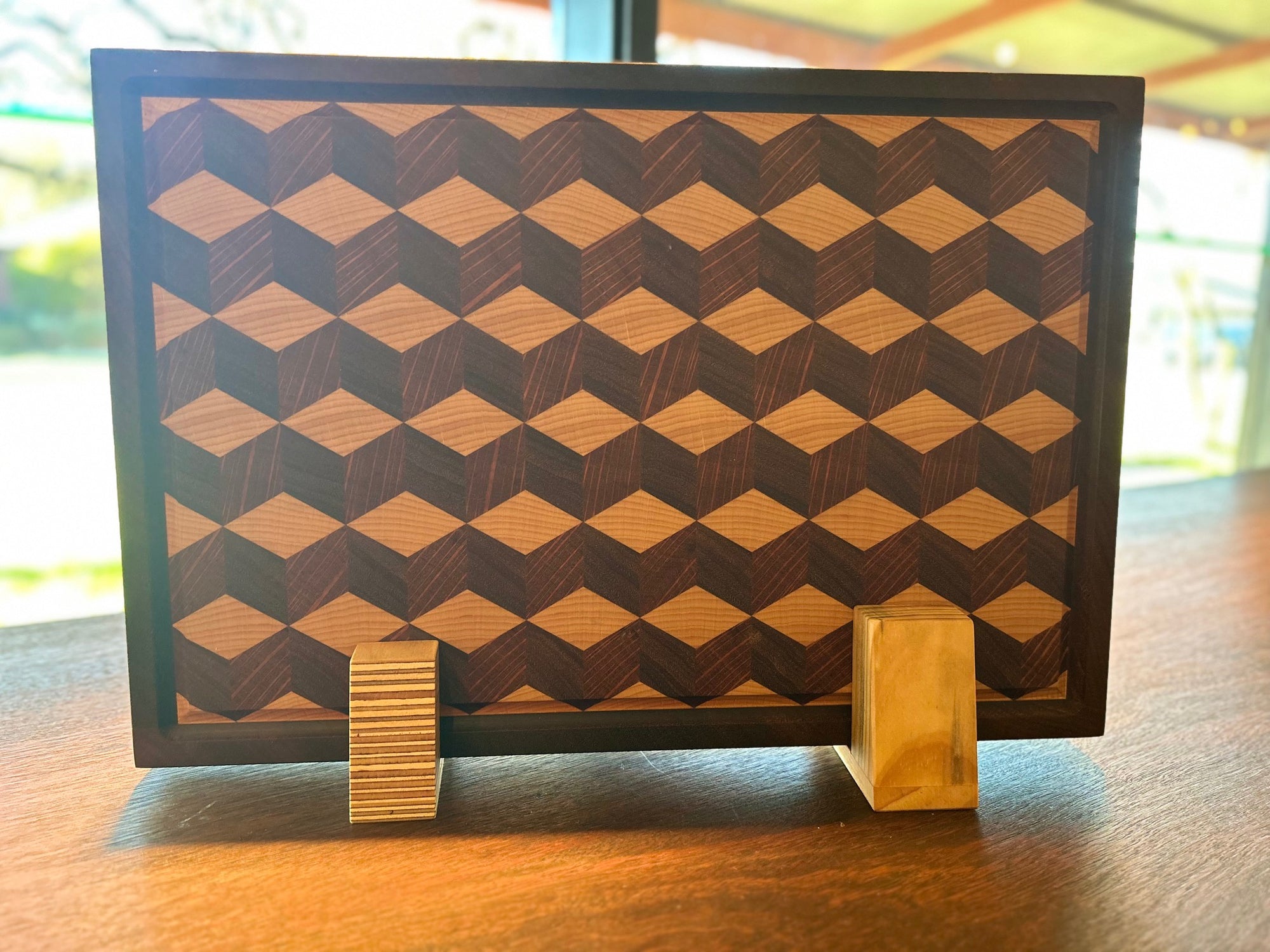Cube Illusion End Grain Board