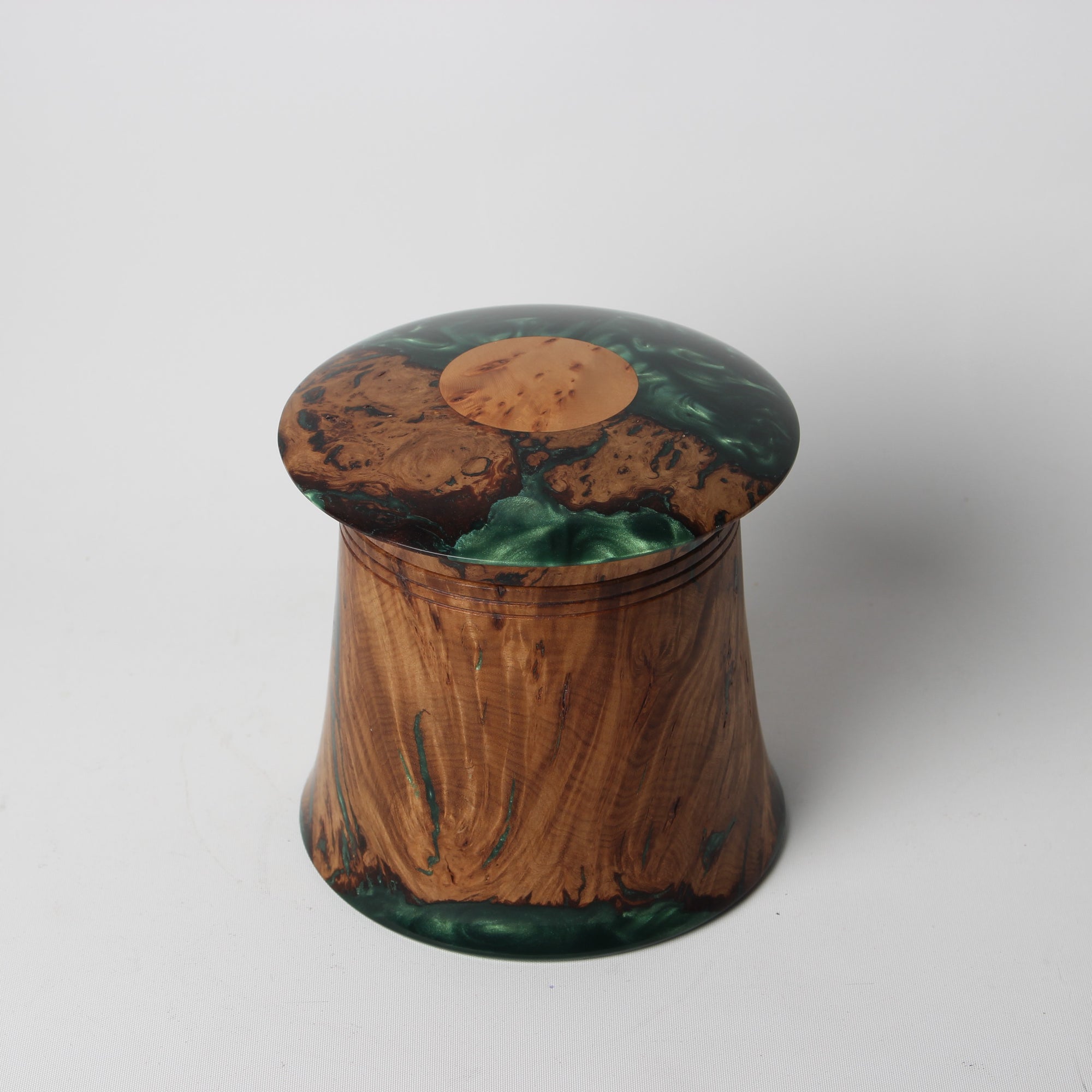 Loose Lidded Box with Resin